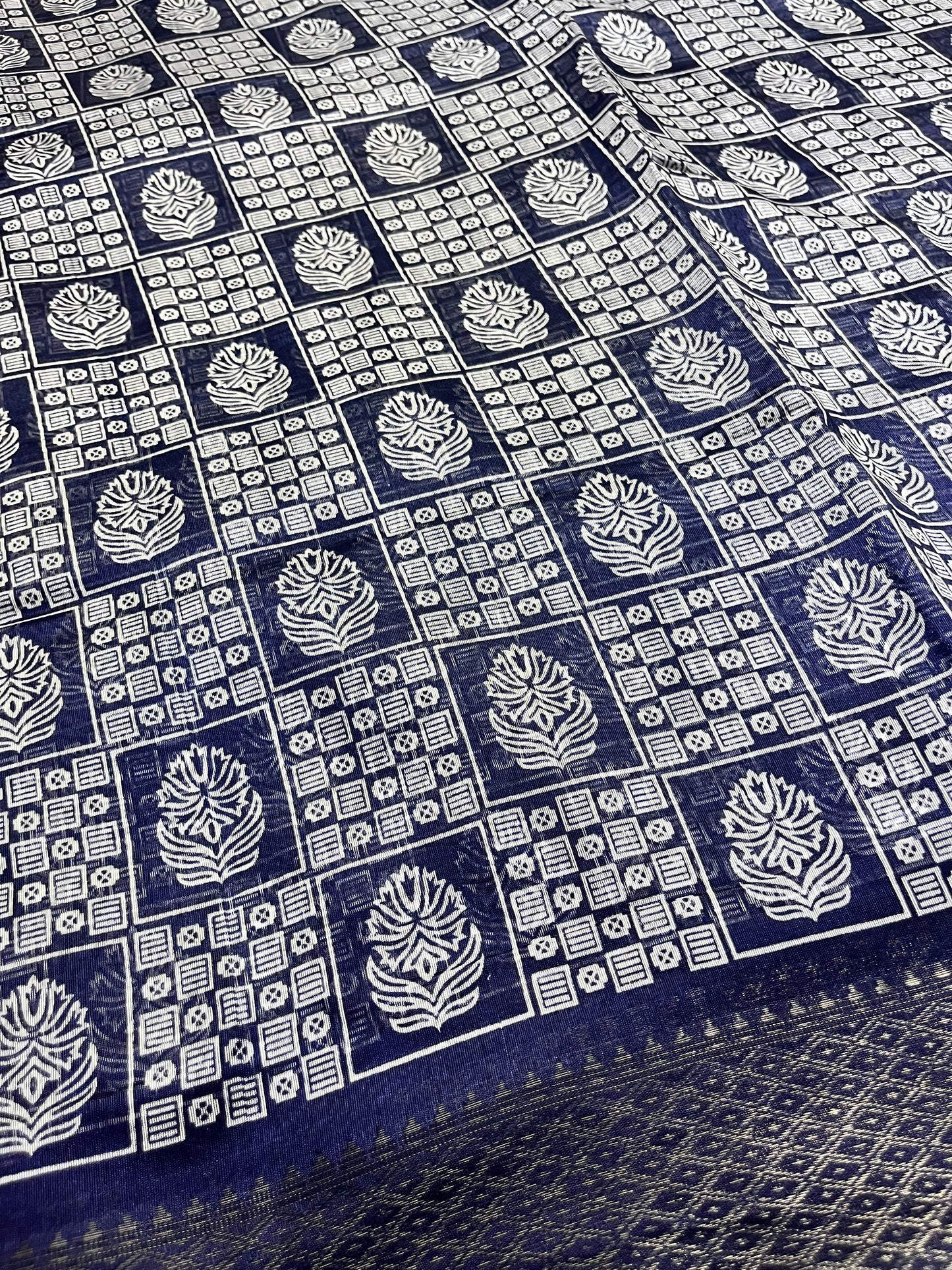 250