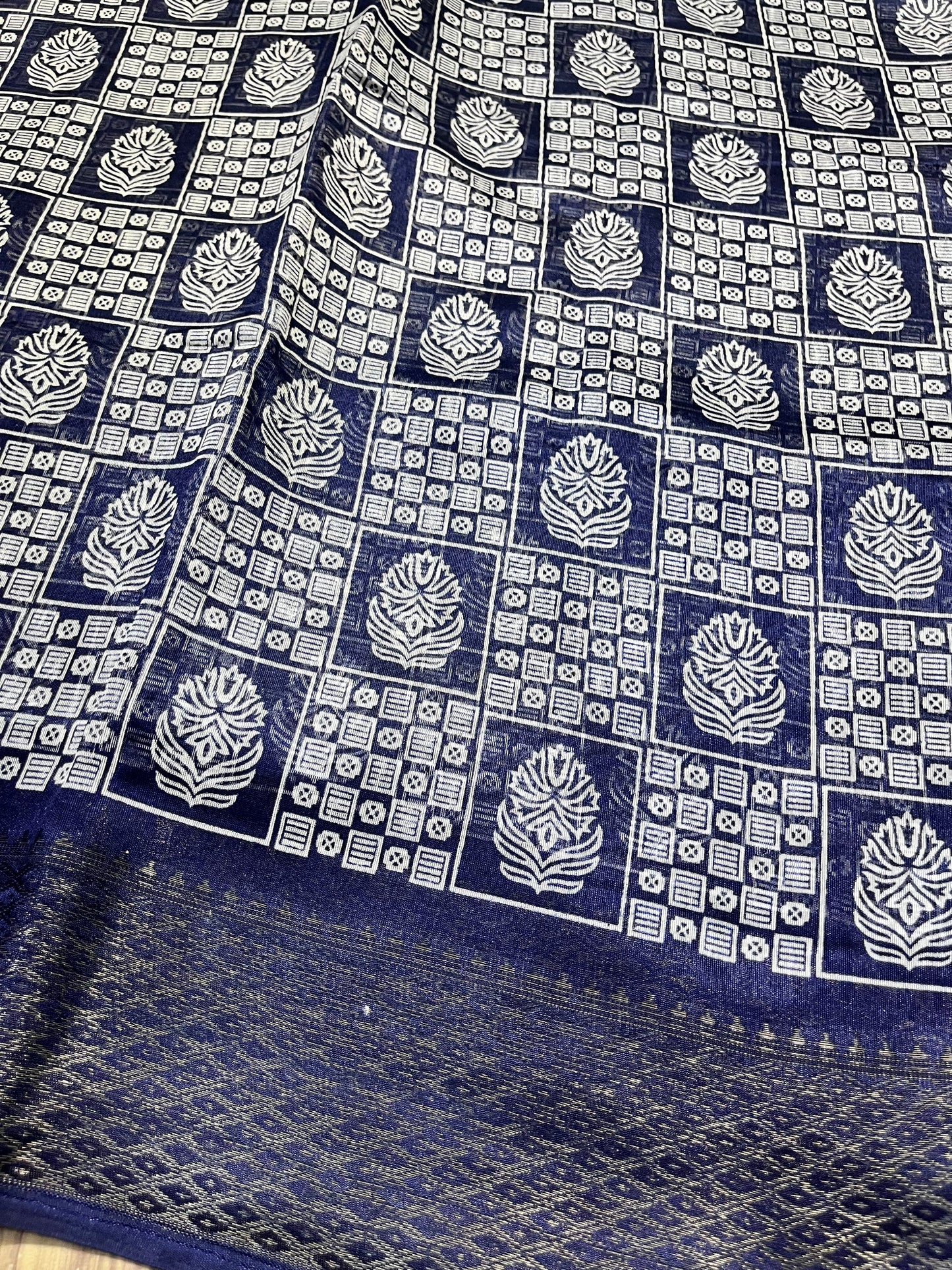 250